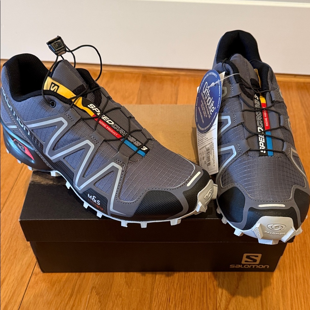 Men’s Salomon Speedcross 3 Trail Shoes - Gray/Black with Yellow Accent.
